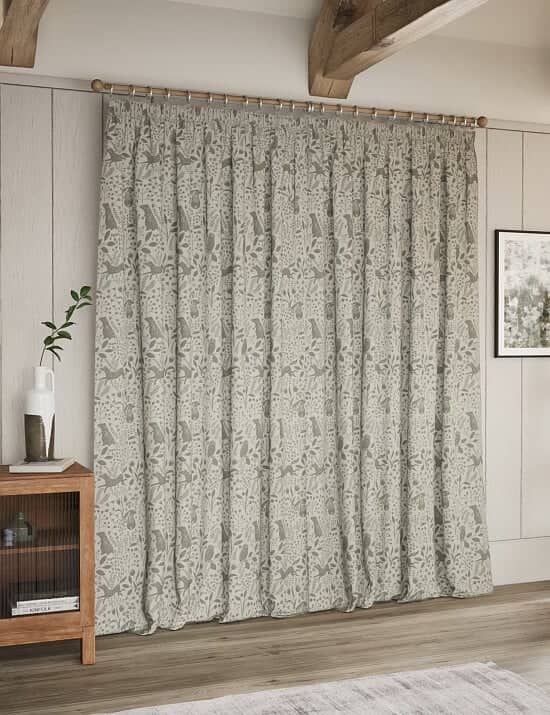 Transform Your Space: 30% Off Selected Curtains!